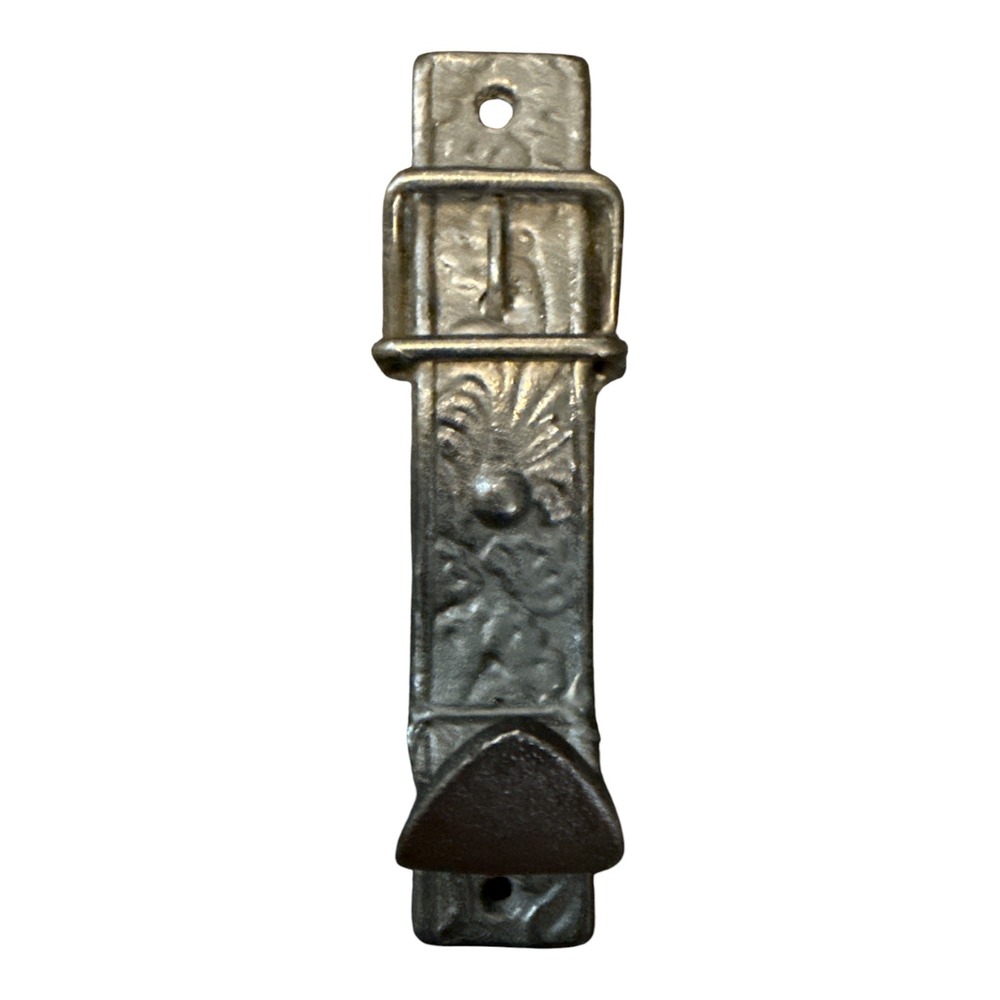 Unbranded Wall Hook Home OS Silver Cast Iron Buckle Embossed Floral Rustic